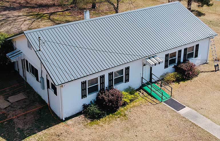 Metal Roofs Offer Better Winter Weather Protection Burlington, NC